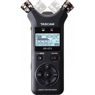 Tascam  DR-07X - Enregistreur stéréo portable, interface audio USB 