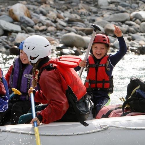 Geschenkidee  Rafting en famille sur le Rhin antérieur (pour 3 personnes) 