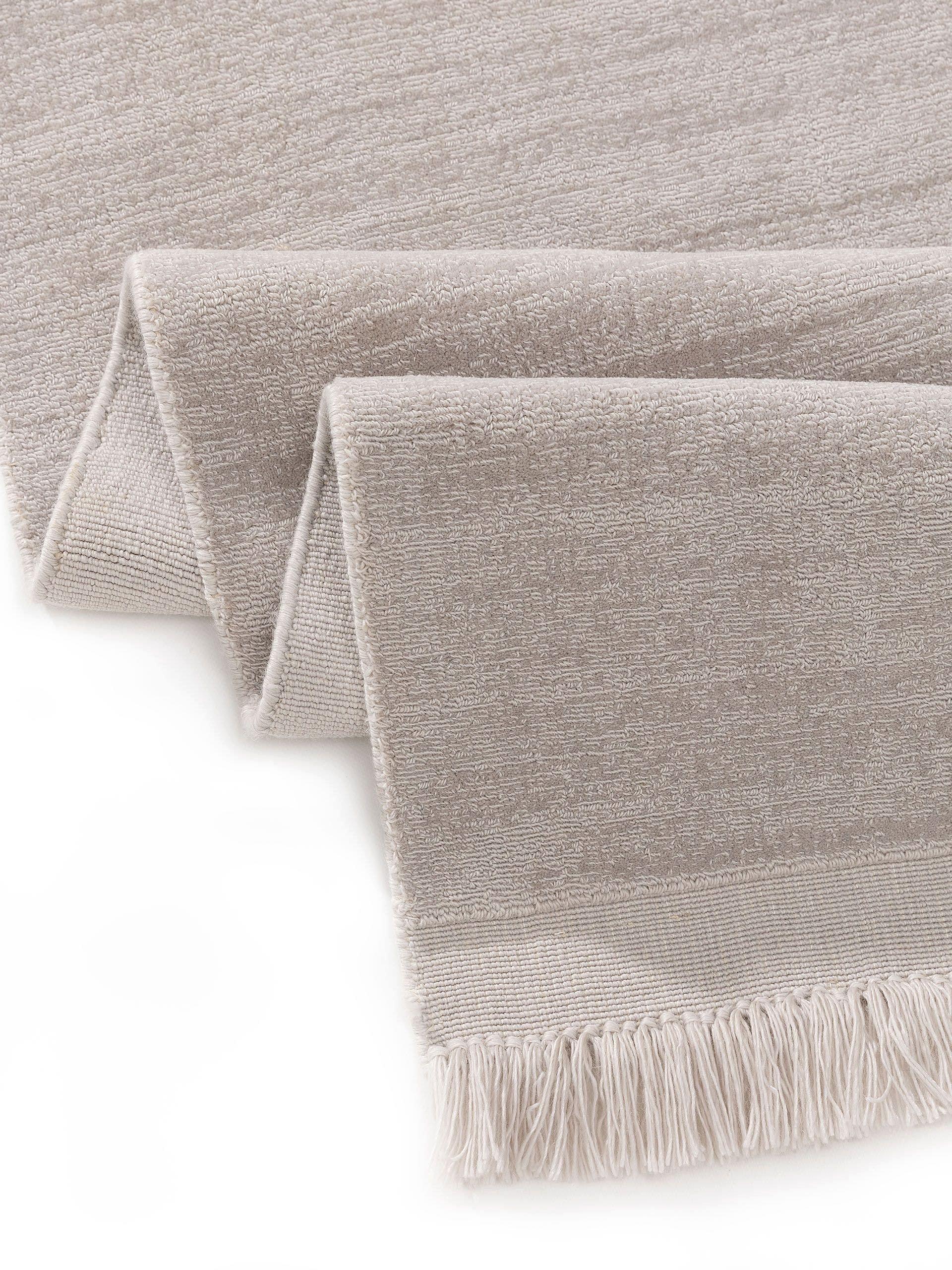 Benuta Tapis fabriqué à partir de matériaux recyclés Jade Gris clair  