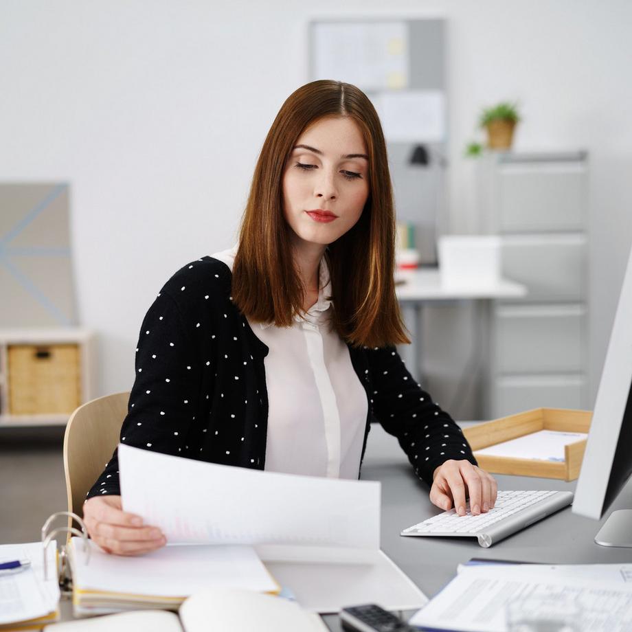 B2X  Dokumentenhalter aus Holz 