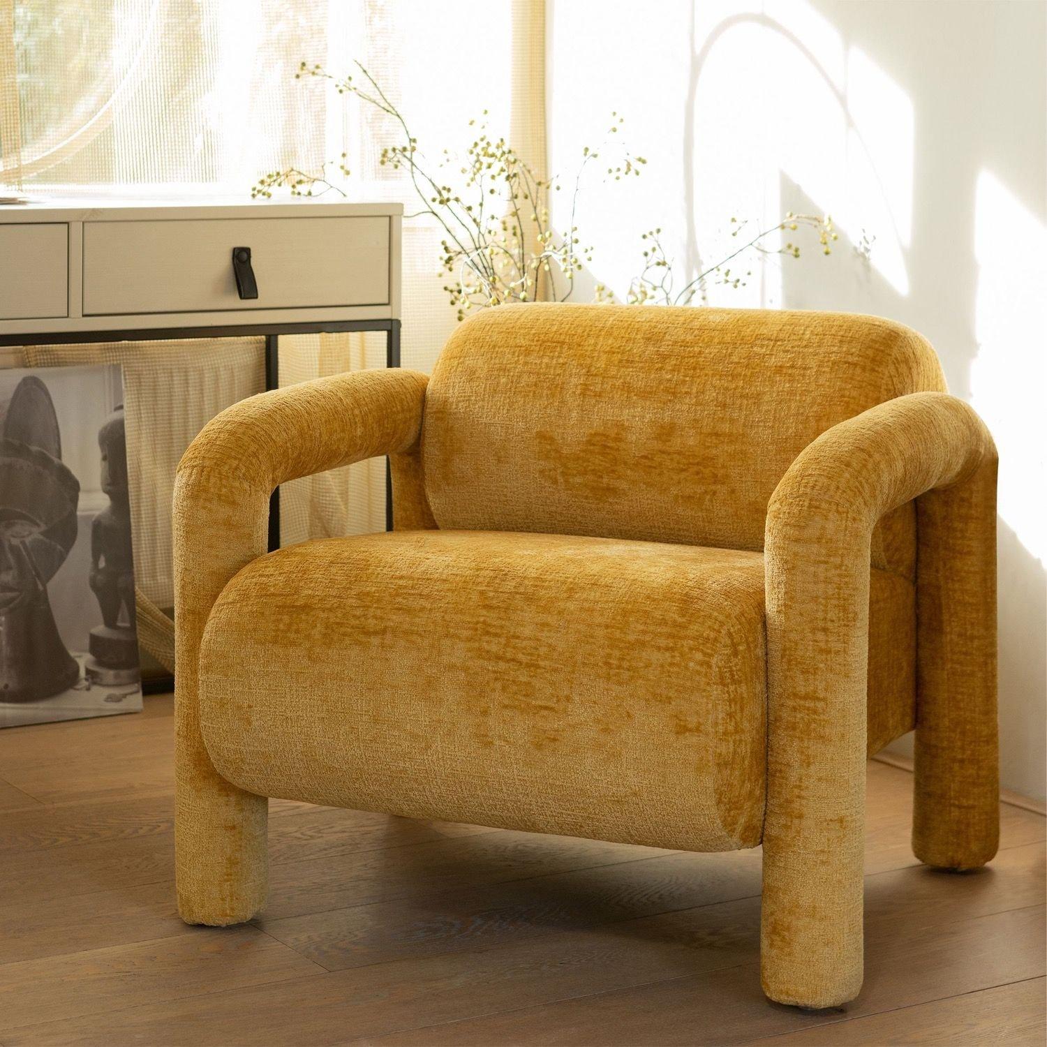 mutoni Fauteuil Lenny Chunky Velvet jaune doré  