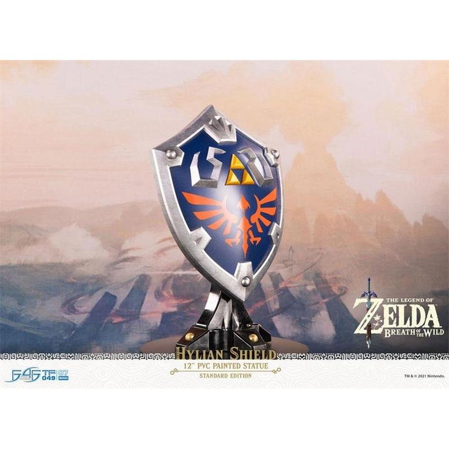 First 4 Figures  Zelda Breath of the Wild PVC Statue Hylian Shiled (29cm) 