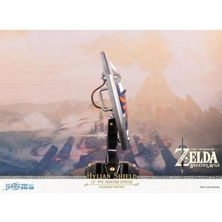 First 4 Figures  Zelda Breath of the Wild PVC Statue Hylian Shiled (29cm) 
