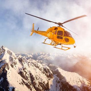 Geschenkidee  Helikopter & Fondue - Flug über den Eiger, Mönch & Jungfrau - 15 Minuten (für 2 Personen) 