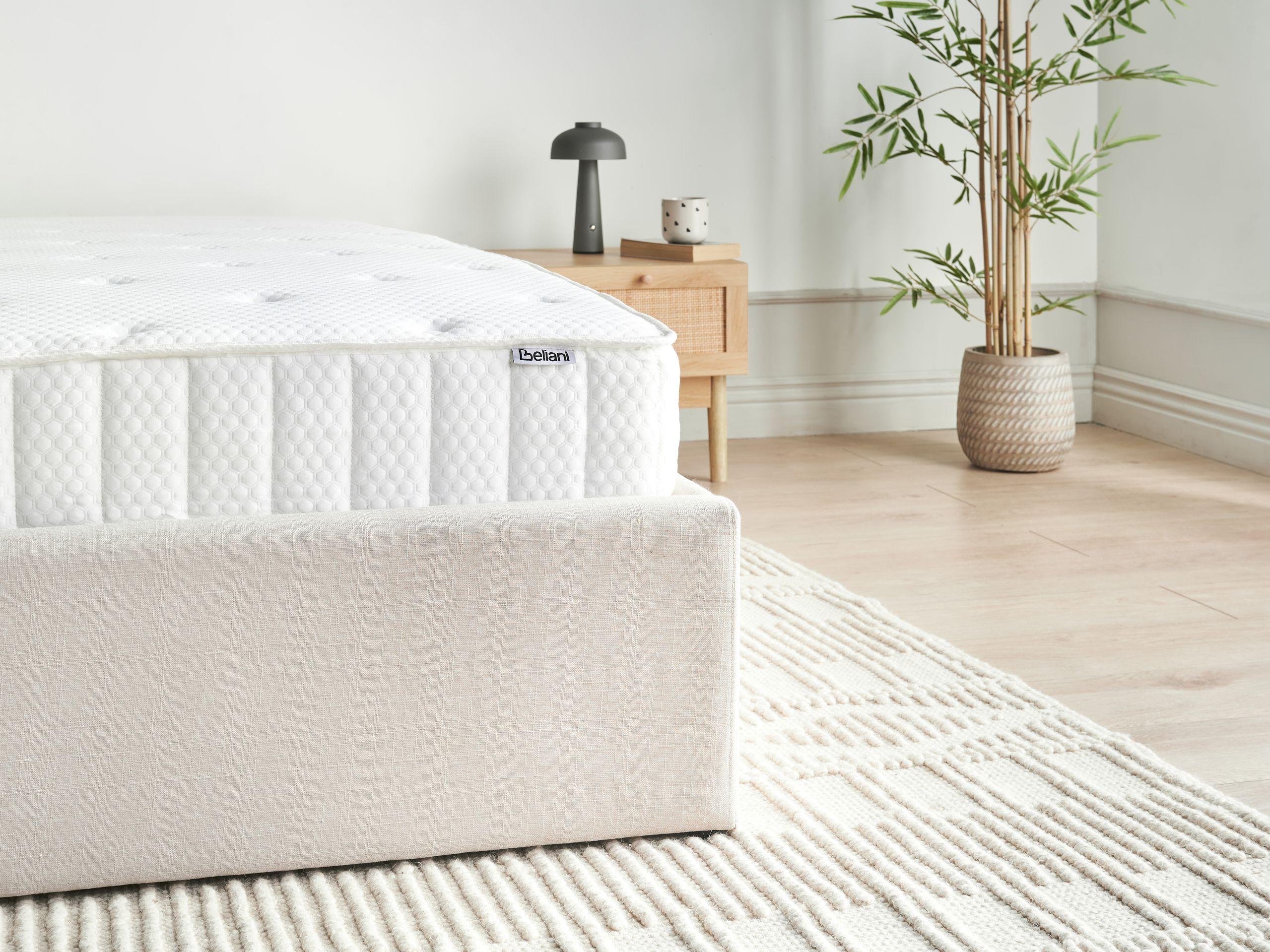 Beliani Materasso a molle insacchettate en Molle insacchettate DUO - Medio  