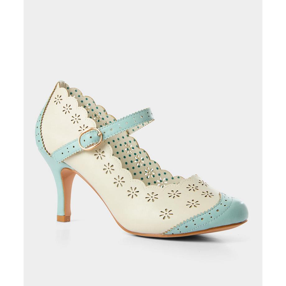 Joe Browns Riemchenschuhe mit floralem Durchbruchmuster  