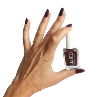 LAUED  bio-based Nagellack Ground 3 