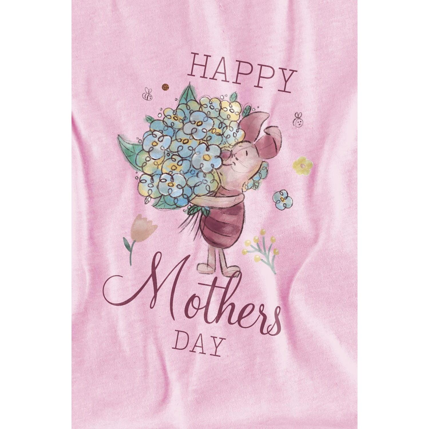 Winnie the Pooh  Happy Mothers Day TShirt 