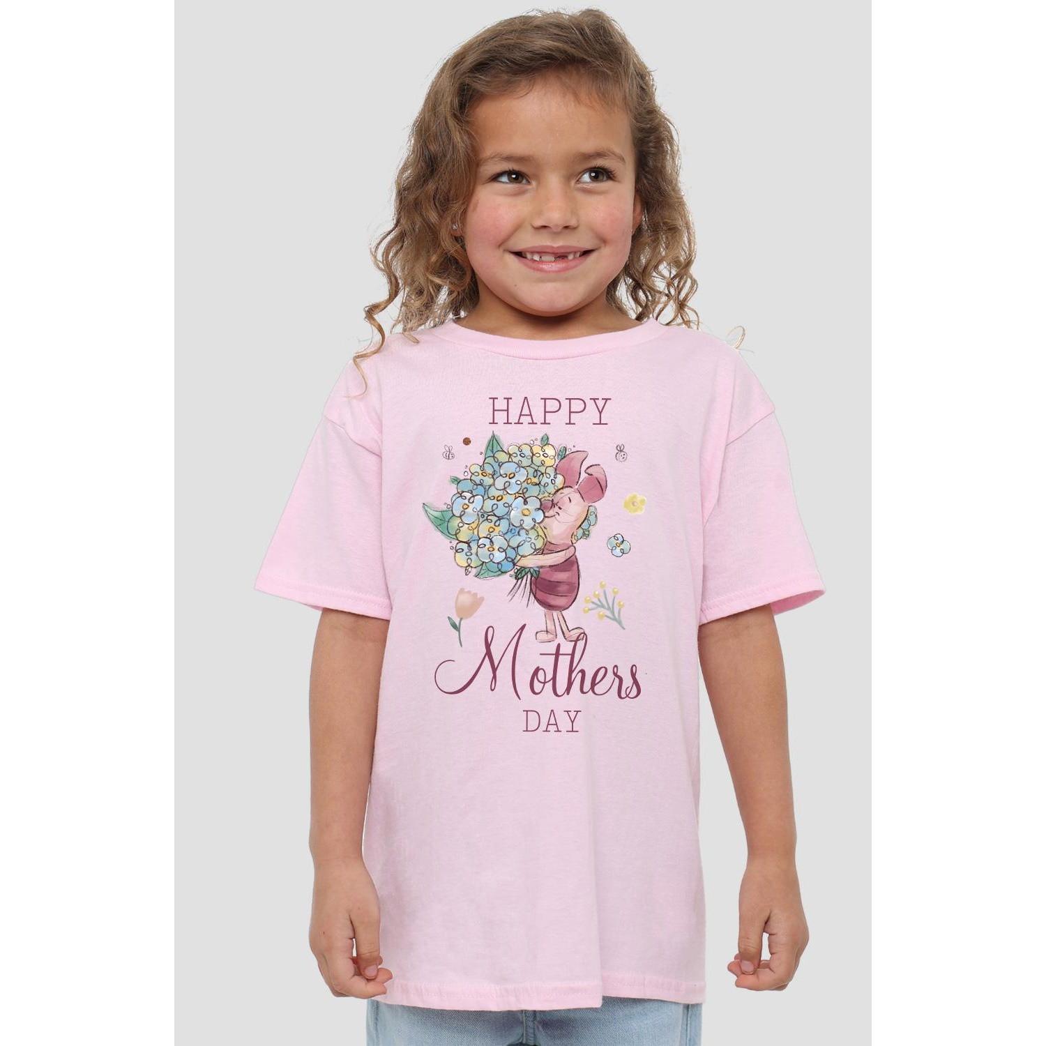 Winnie the Pooh  Happy Mothers Day TShirt 