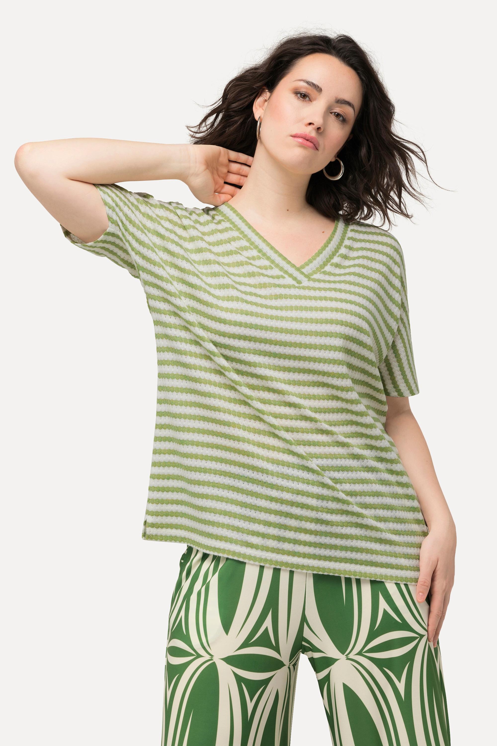 Ulla Popken Sweat-shirt bicolore oversized col V manches courtes  