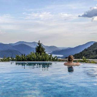 Geschenkidee  Wellness Auszeit im Tessin inkl. Detox-Treatment (für 2 Personen) 