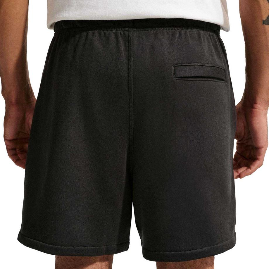 NIKE Club Flow Pantaloncini  