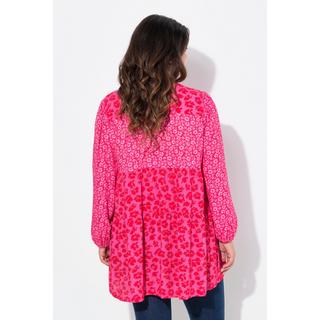 Ulla Popken  Blusa dal taglio lungo e svasato con fiori, scollo a V e maniche lunghe a palloncino 