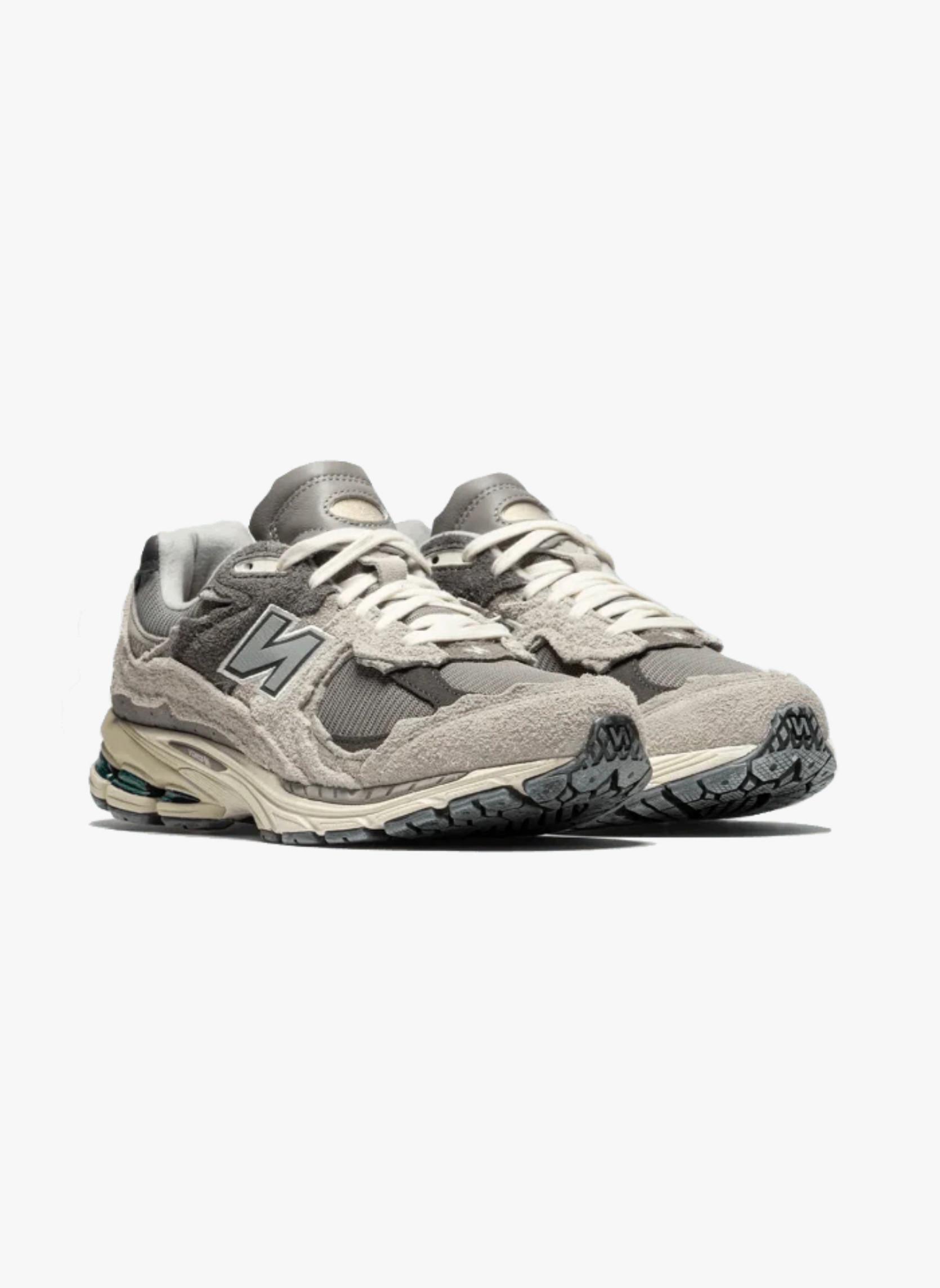 new balance  New Balance 2002R Protection Pack Rain Cloud 