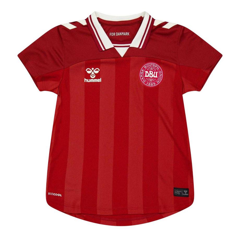 2025 Heimtrikot, Feuchtigkeitsabweisend