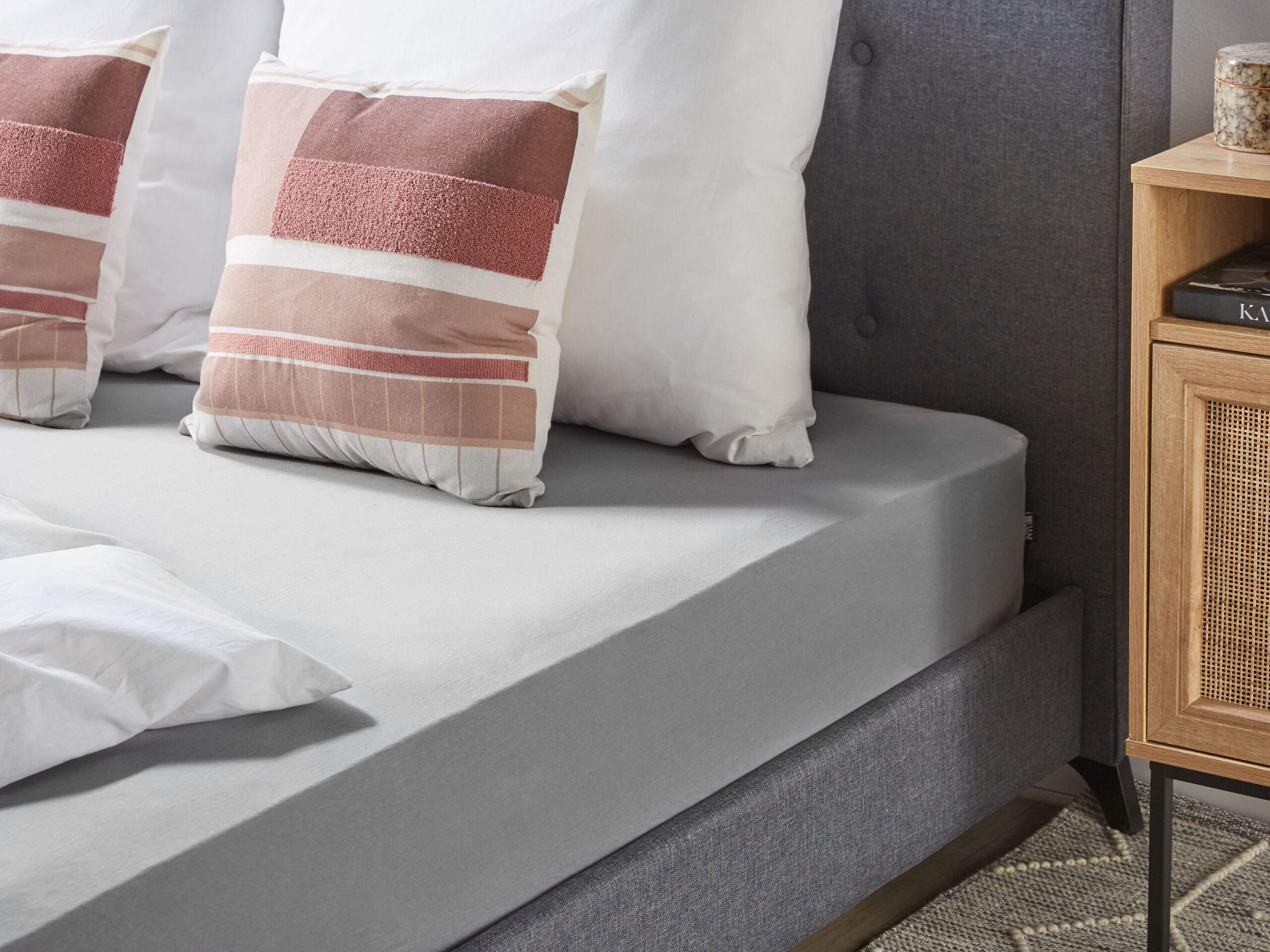 Beliani Drap Housse Coton Classique HOFUF  