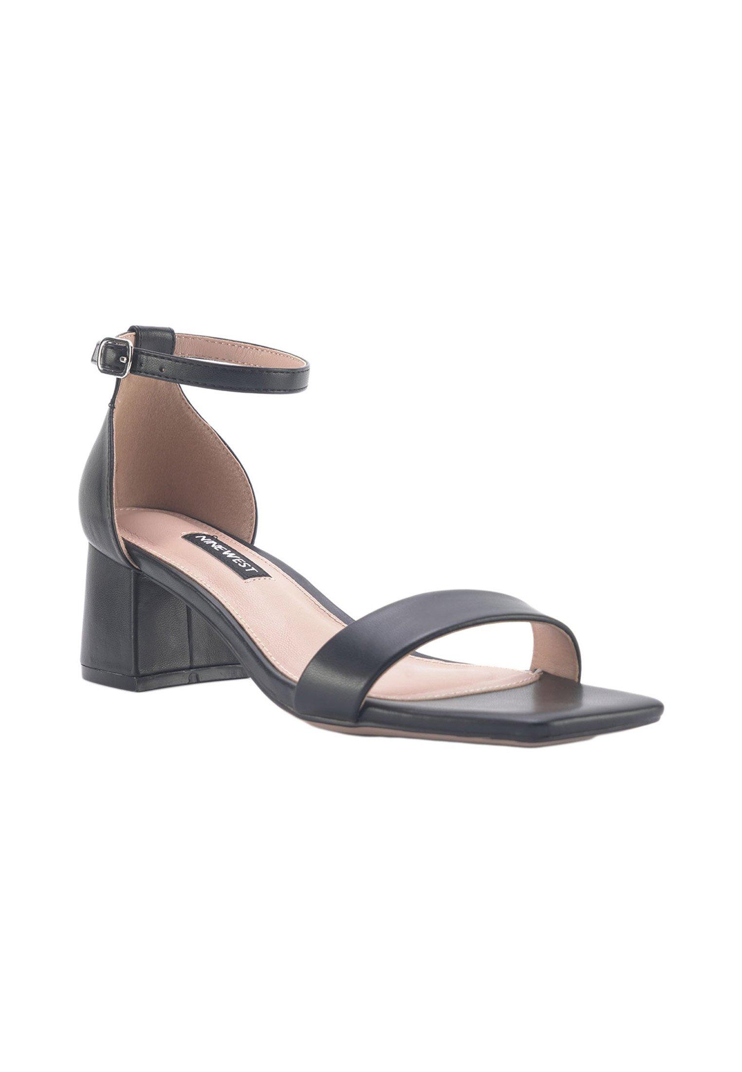 Nine West  Sandals Pernoy 3Fx 