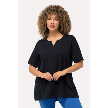 T-shirt dal taglio svasato con scollo a tunica e mezze maniche