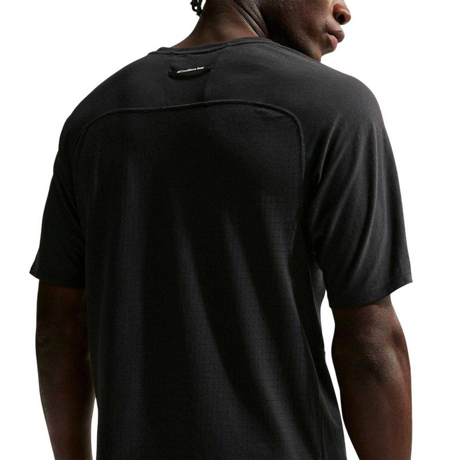 NIKE T-Shirt Course À Pied ACG  