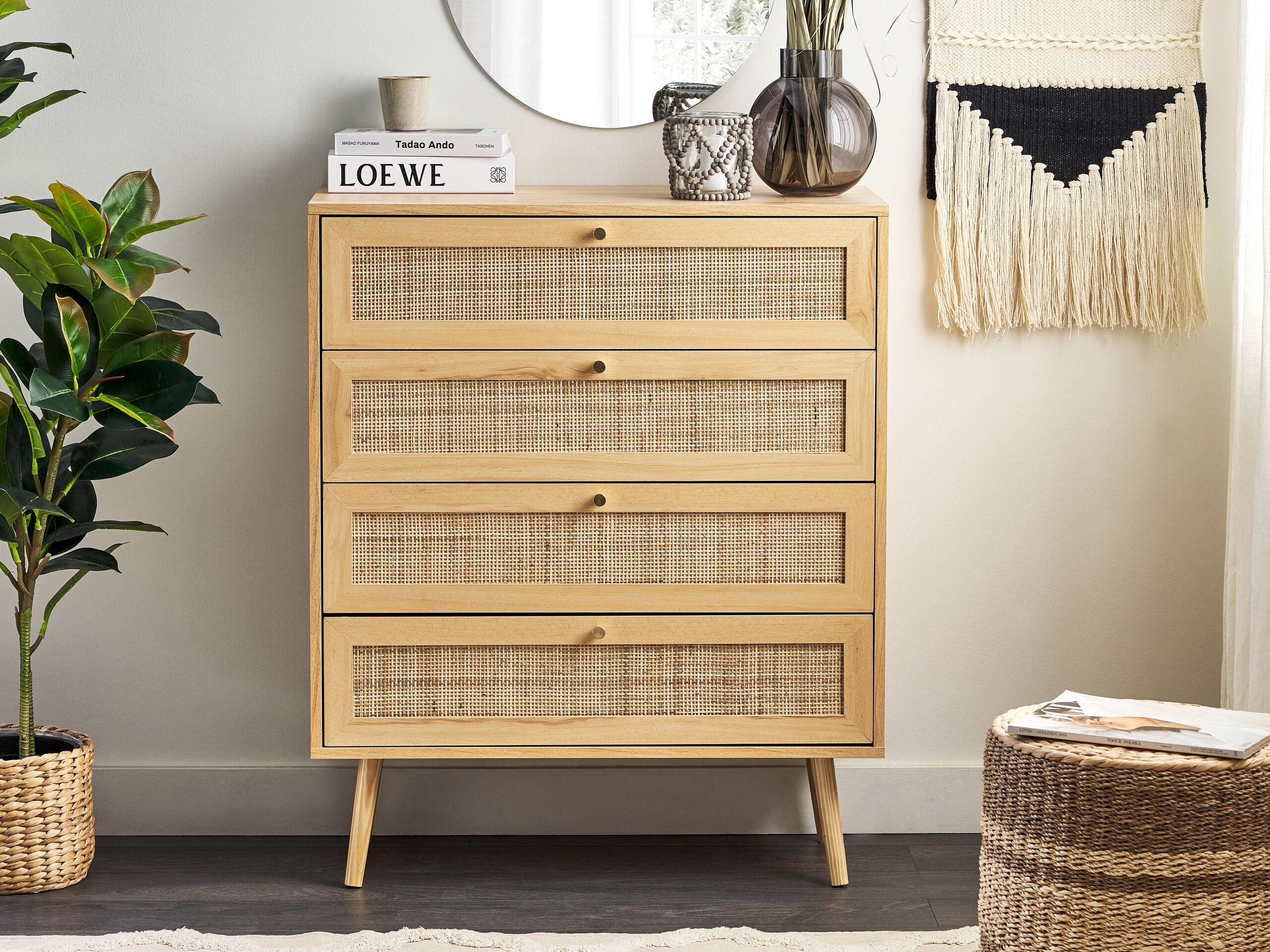 Beliani Kommode mit 4 Schubladen aus Rattan Boho PEROTE  