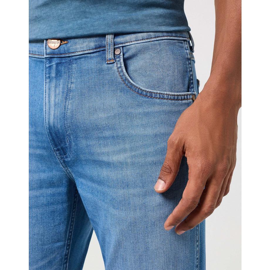 Wrangler Greensboro Low Stretch Straight Leg Jeans  