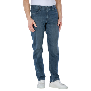 Lee Extreme Motion Straight Fit Jeans  