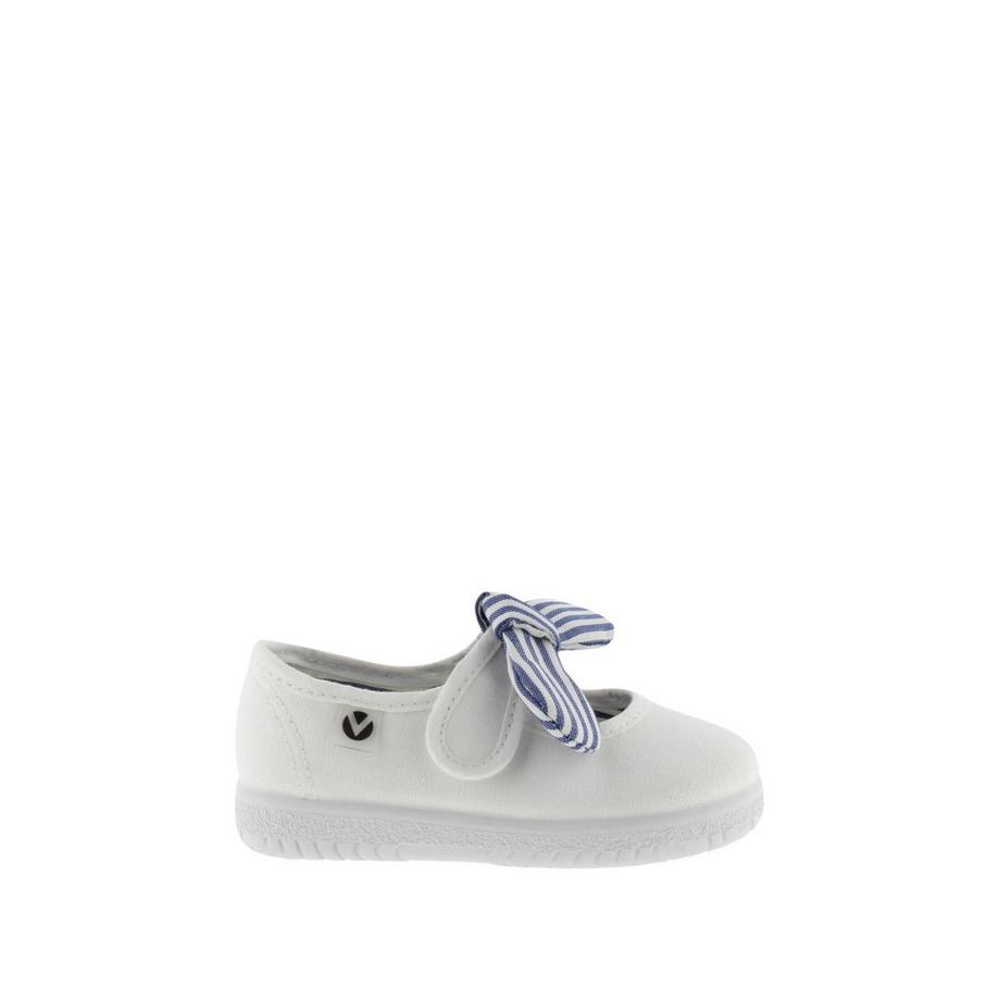 Victoria Ojalá Mercedes Baskets  