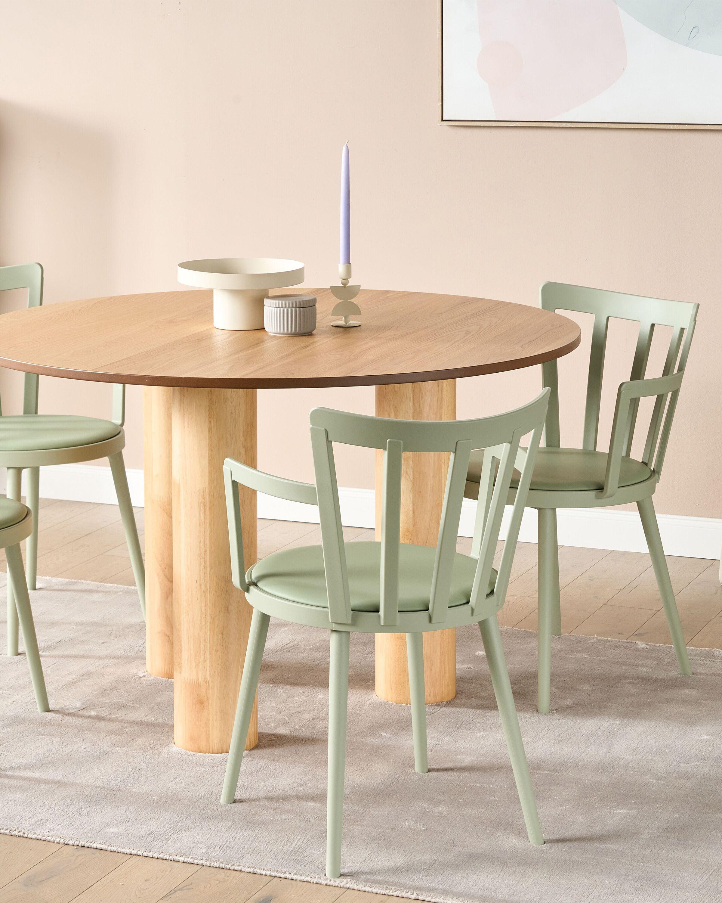 Beliani Esszimmerstuhl 4er Set aus Kunststoff Modern MORILL  