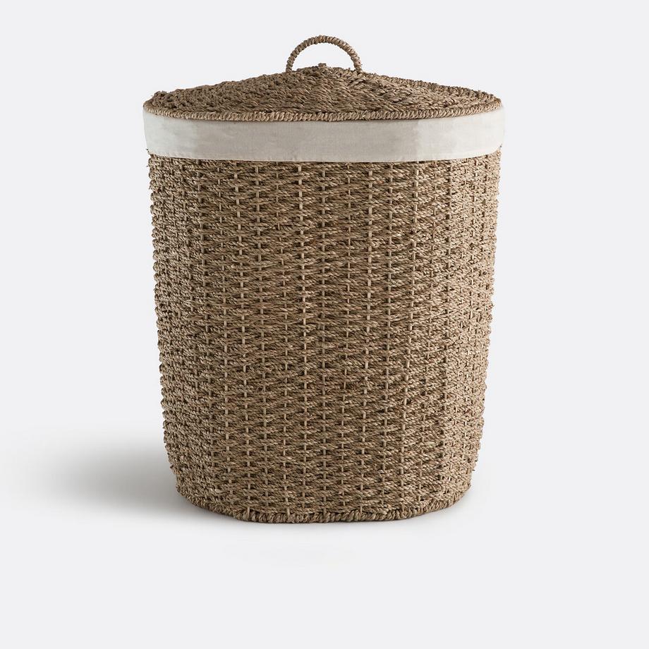 Wäschekorb aus geflochtenem Seegras