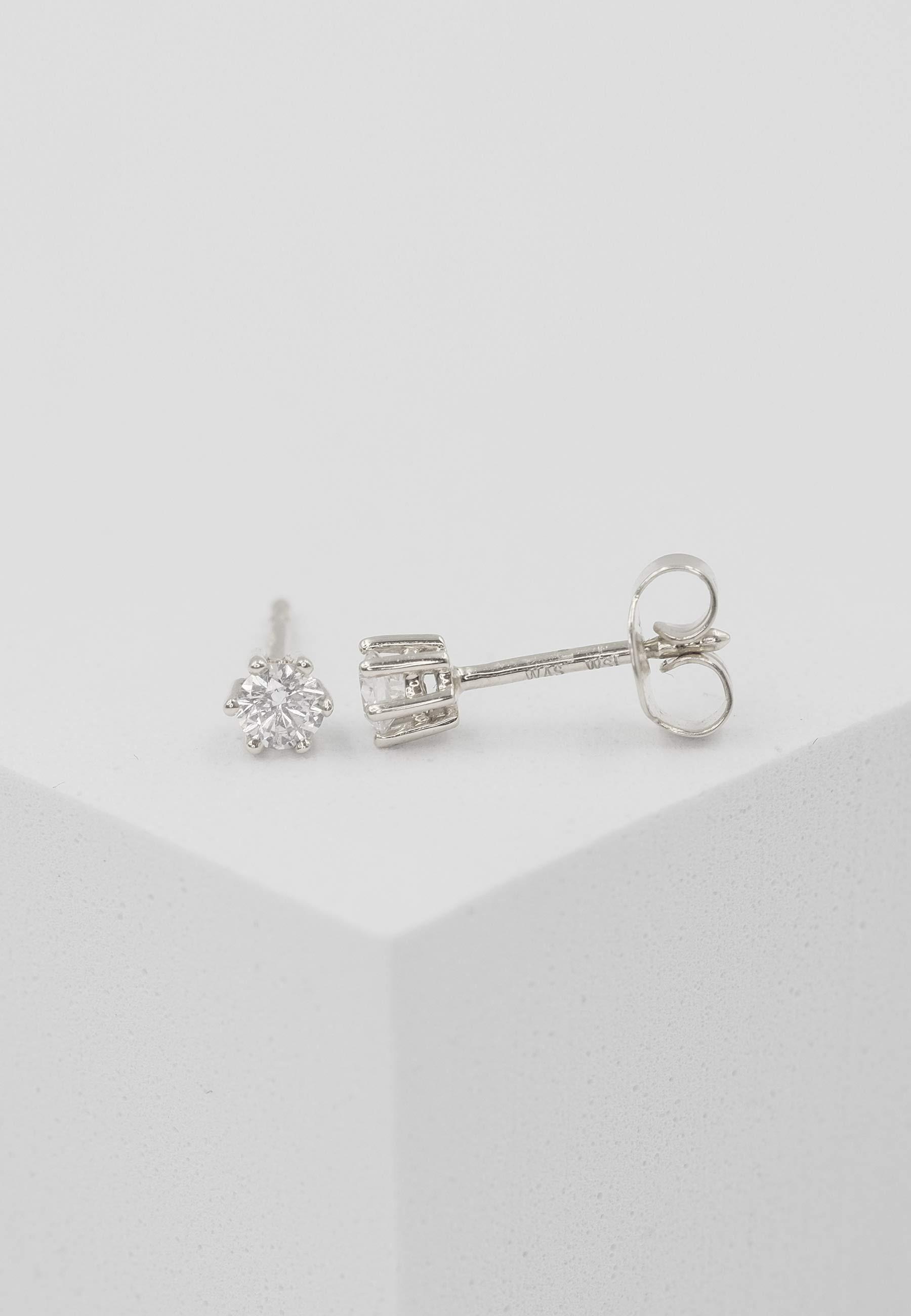 MUAU Schmuck  Clous d'oreilles solitaires 6 poignées en or blanc 750 diamants 0,25ct. 6mm 