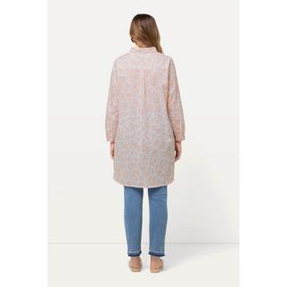 Ulla Popken  Blusa dal taglio lungo e svasato con fantasia leopardata, colletto da camicia e maniche lunghe 