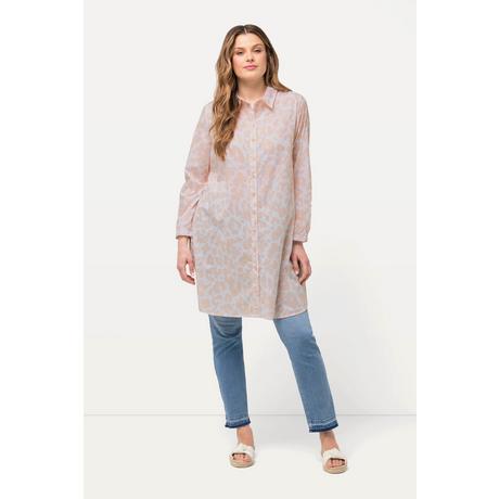 Ulla Popken  Blusa dal taglio lungo e svasato con fantasia leopardata, colletto da camicia e maniche lunghe 