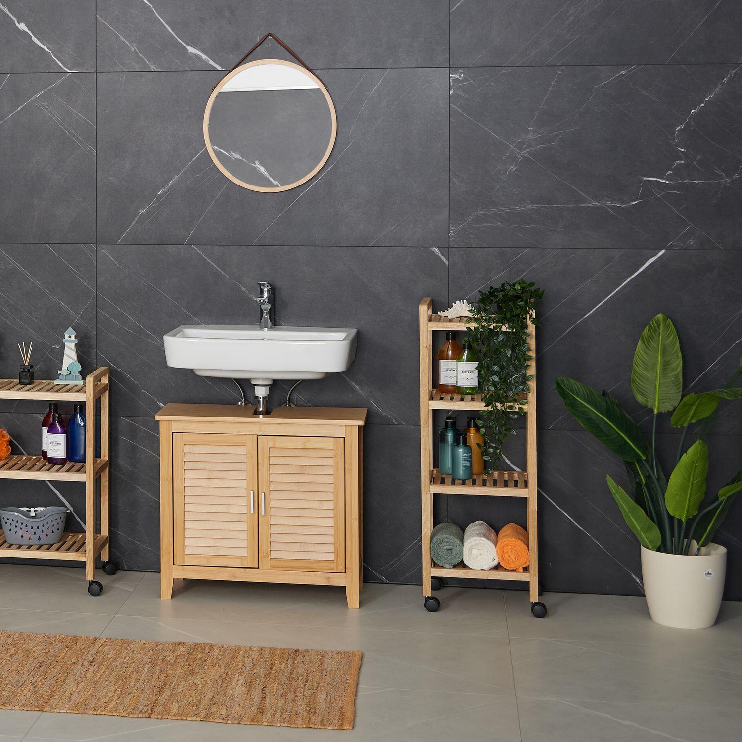 Northix Badezimmerregal aus Holz mit Rädern  