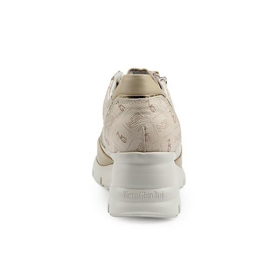 Nero Giardini  Agosta-38 