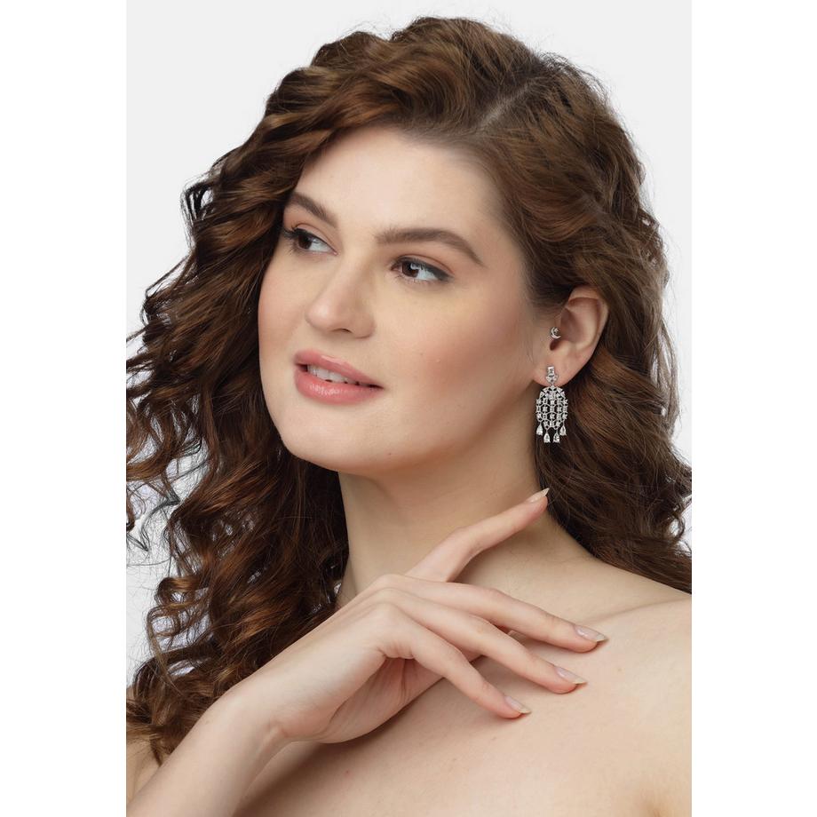 AVANT-GARDE PARIS  Orecchini a Goccia di Rugiada di Classe 