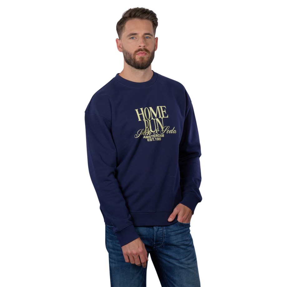 Front Artwork Sweater Relaxed