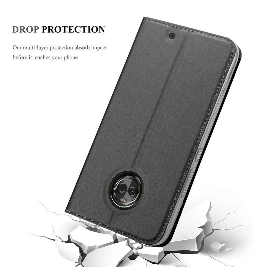 Cadorabo  Housse compatible avec Motorola MOTO X4 - Coque de protection avec fermeture magnétique, fonction de support et compartiment pour carte 