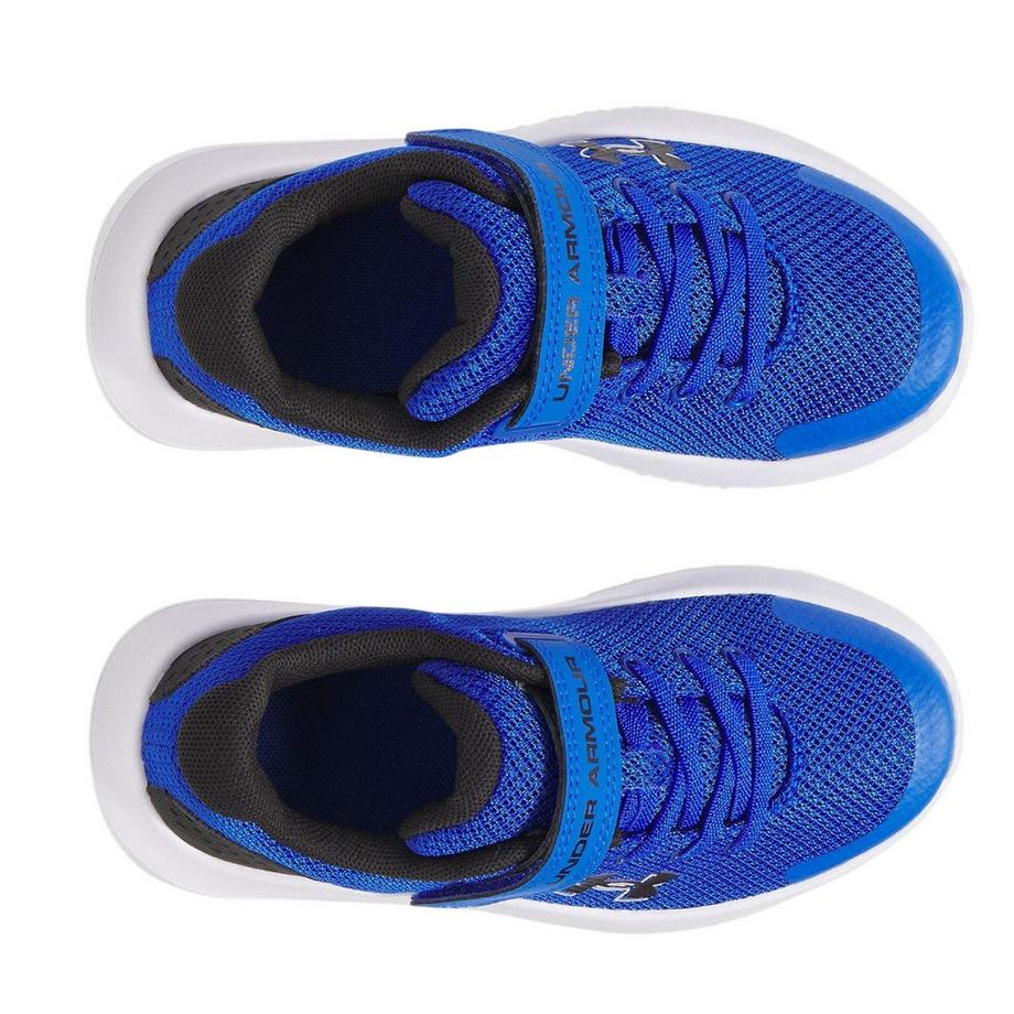 UNDER ARMOUR Baskets Surge 4  