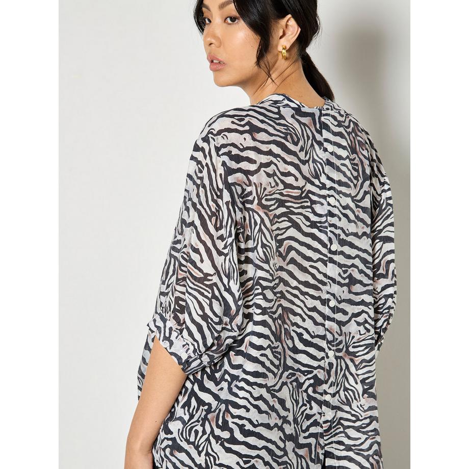 APRICOT Oversized Zebra Print Bluse  