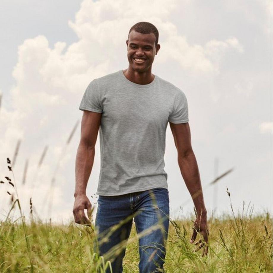 Fruit of the Loom Iconic Slim Fit T-Shirt  