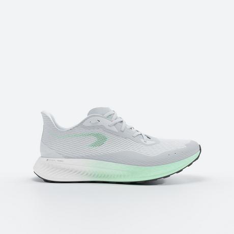 KIPRUN  Chaussures - Men's running shoes 