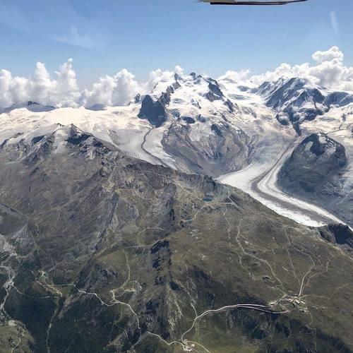 Geschenkidee  Rundflug über Bern - 1 Stunde (für 2 Personen) 