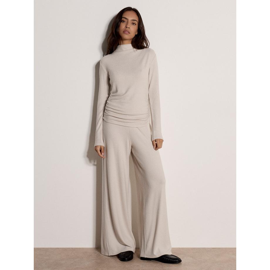 Pantalon large au toucher doux