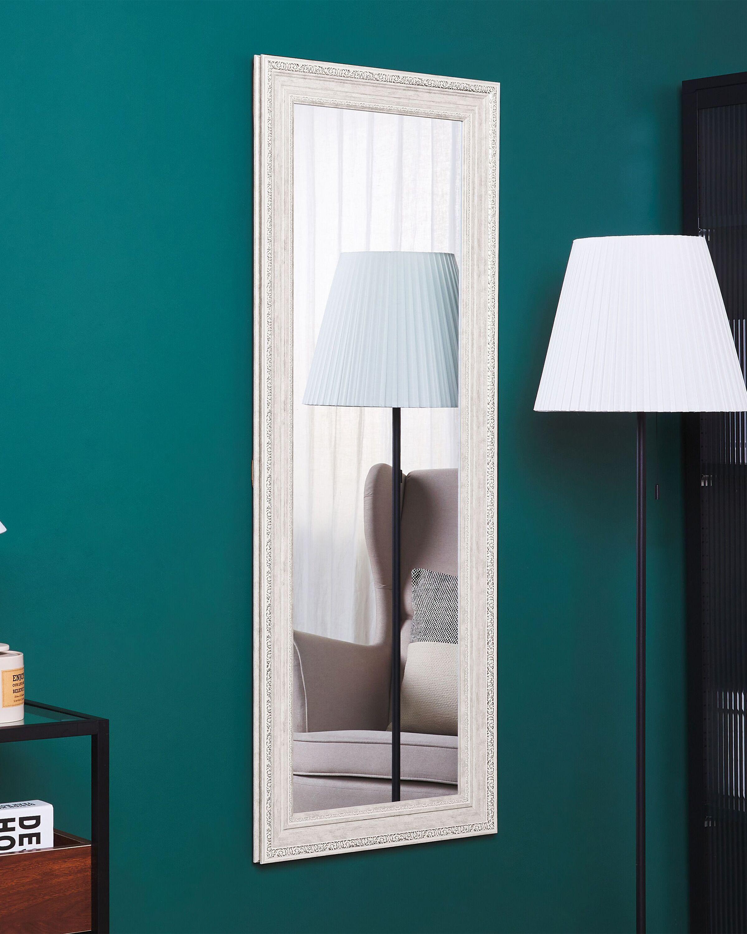 Beliani Wandspiegel aus Kunststoff Klassisch VERTOU  