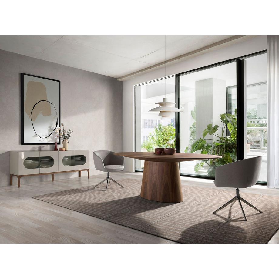 ANGEL CERDA Esstisch ovale Walnuss  