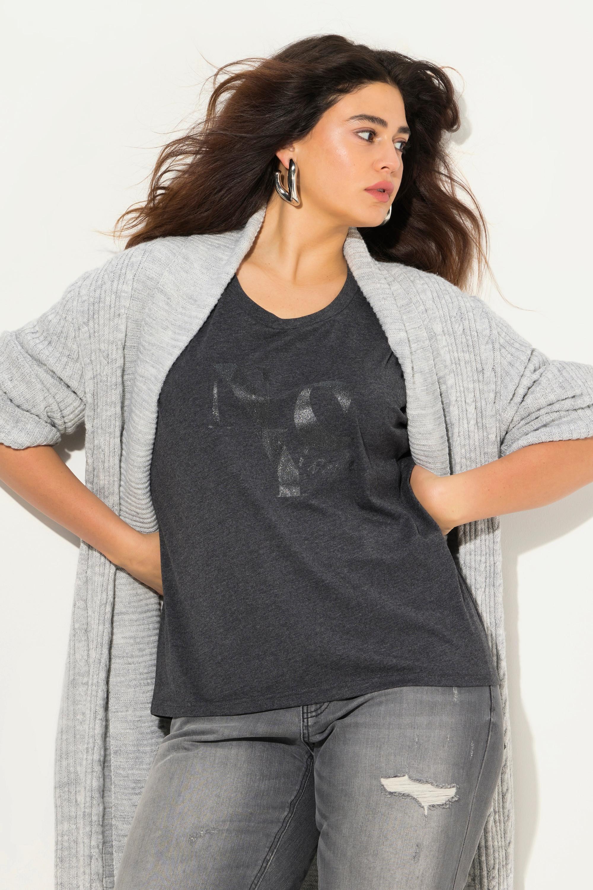 Ulla Popken  T-shirt dal taglio oversize con scritta, scollo a girocollo e mezze maniche 