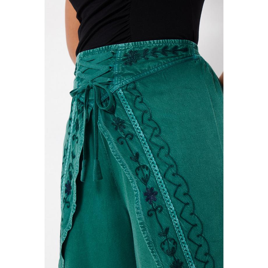 Joe Browns Pantalone da Spiaggia Corto Ricamato con Design Avvolgente  