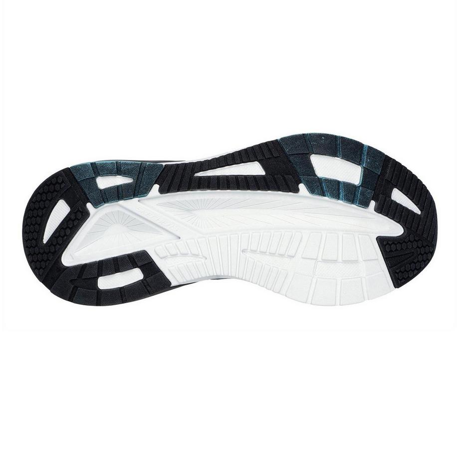 SKECHERS Baskets en maille  
