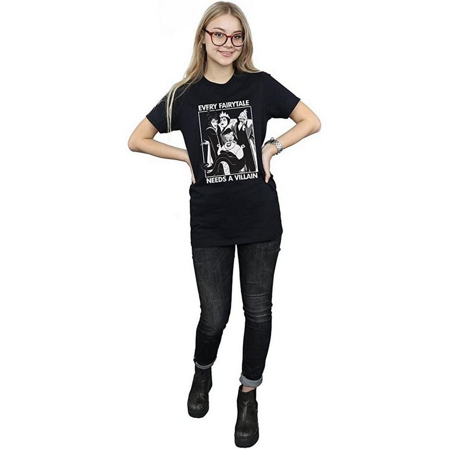 Disney T-shirt Every Fairy Tale Needs A Villain  
