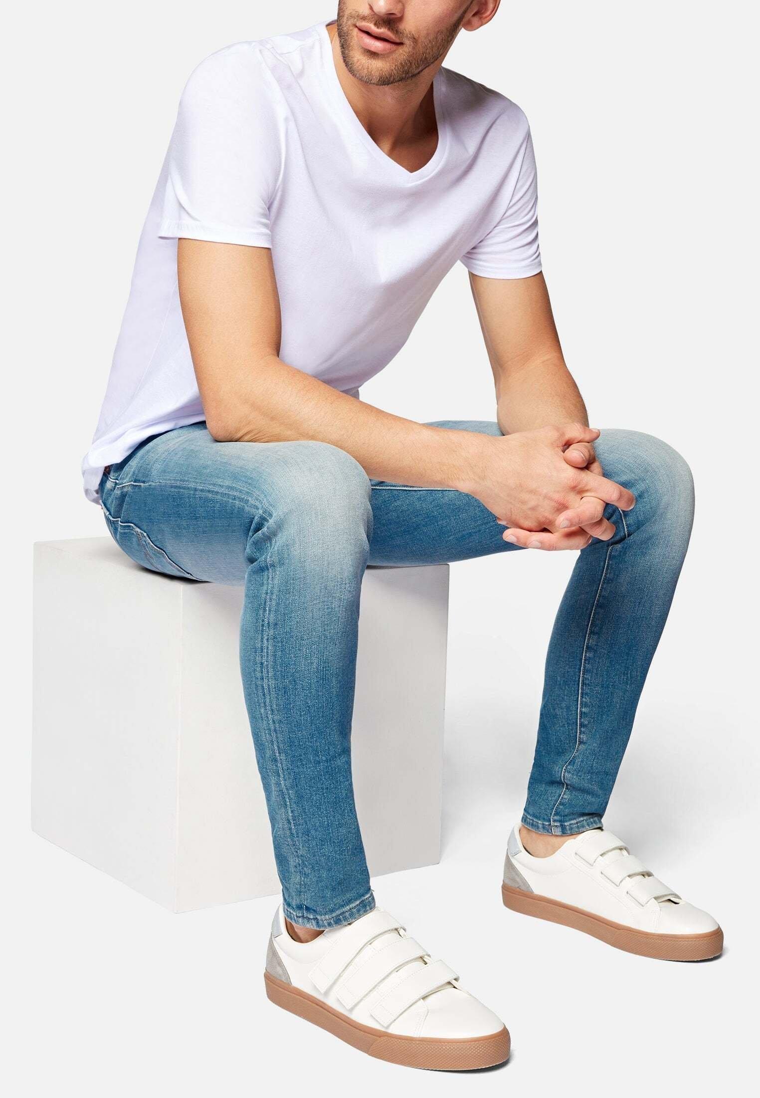 Mavi James Tapered Fit Jeans  